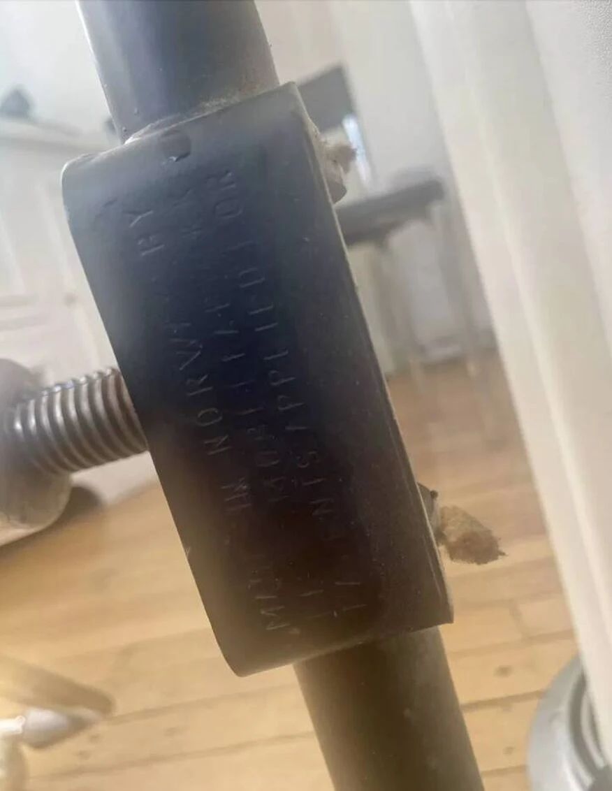 Aluminum Chair EA131/132 Eames Herman Miller - Image 7