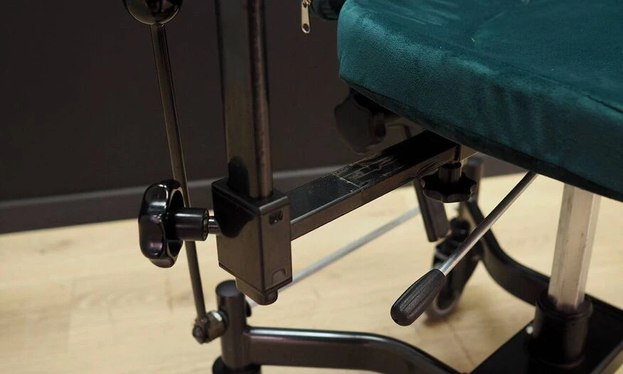 Green Office Armchair, Danish Design, 1970s, Production: Denmark - Image 3