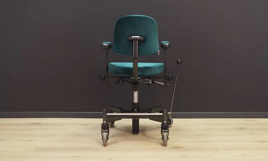 Green Office Armchair, Danish Design, 1970s, Production: Denmark - Image 15