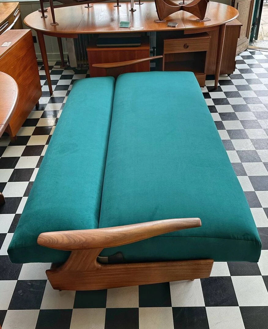Mid Century Modern Teak And Velvet Sofa Bed By Greaves And Thomas - Image 8