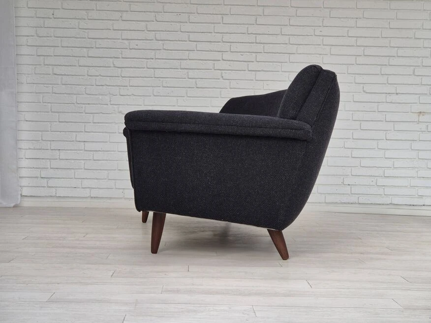 1960s, Danish Design By Georg Thams For Vejen Polstermøbelfabrik, Reupholstered 3 Seater Sofa. - Image 3