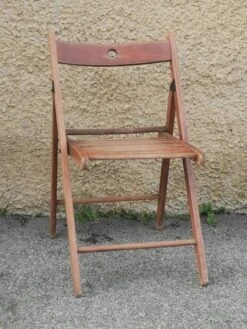 “vintage Scandinavian” Folding Chair