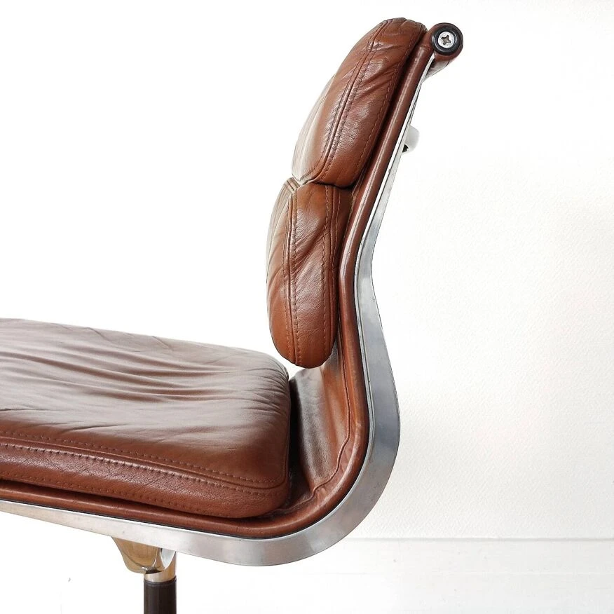 4 Vintage Office Chairs / Armchairs In Brown Leather Model Soft Pad EA406 (former EA206) By Charles And Ray Eames Edition Herman Miller, 1970 - Image 8