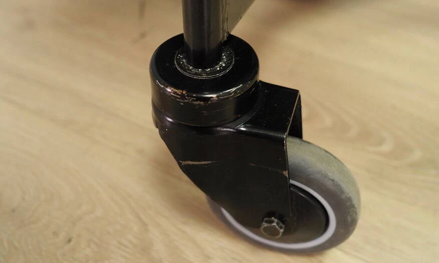 Green Office Armchair, Danish Design, 1970s, Production: Denmark - Image 16