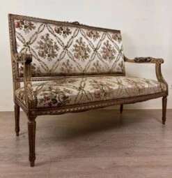 Louis XVI Style Bench In Golden Wood, Mid-19th Century