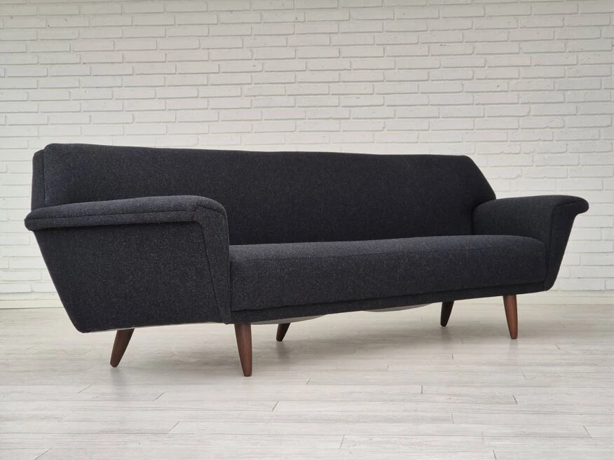 1960s, Danish Design By Georg Thams For Vejen Polstermøbelfabrik, Reupholstered 3 Seater Sofa. - Image 11