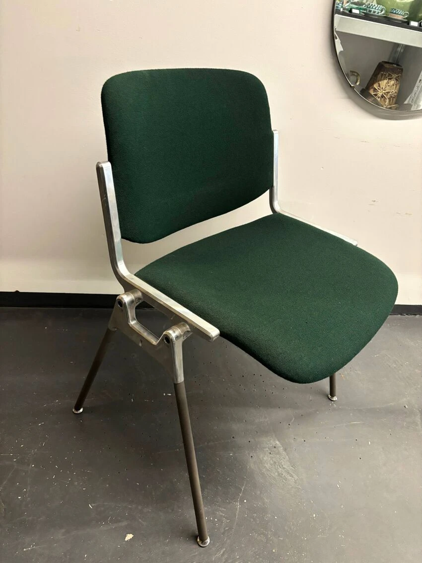 Castelli 70s Green Chair - Image 7