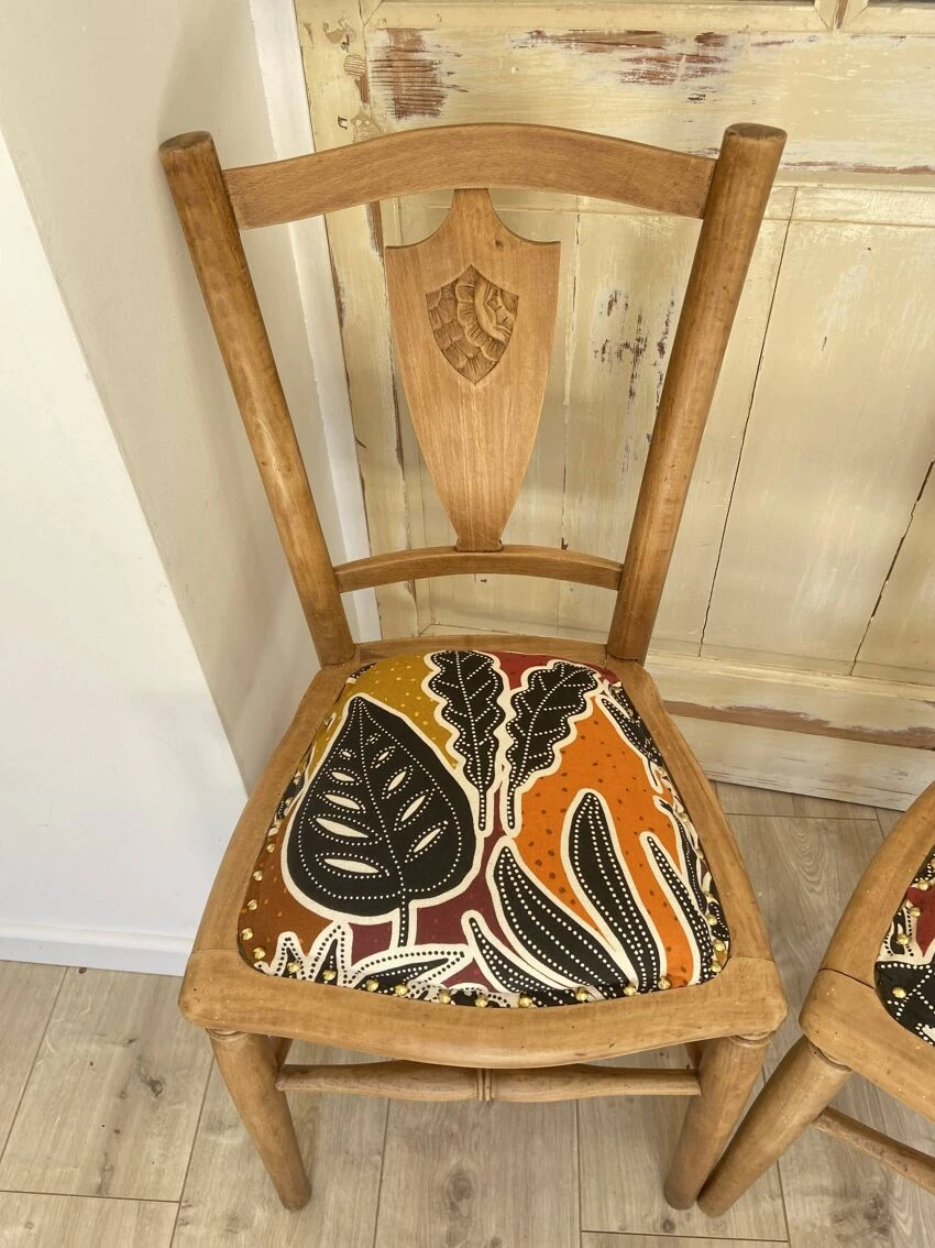 Set Of 2 Old Renovated Wooden Chairs With Coral Leaves Wax Style Fabric Seat - Image 19
