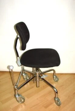 Vela Swivel Chair, 1990s.