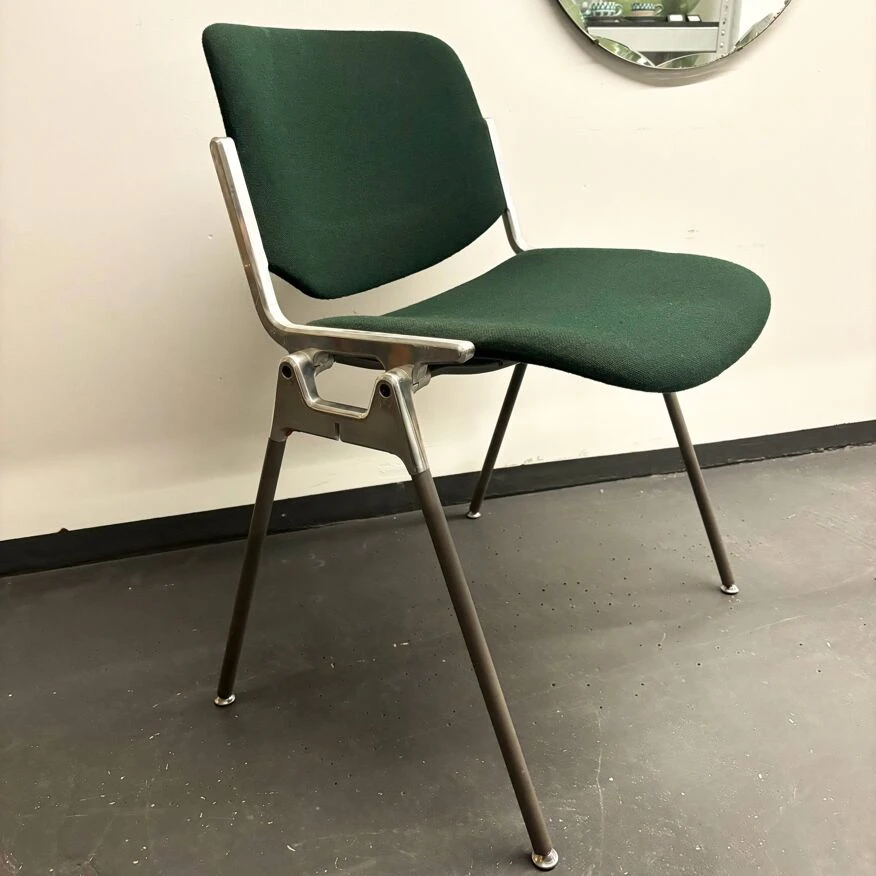 Castelli 70s Green Chair - Image 2